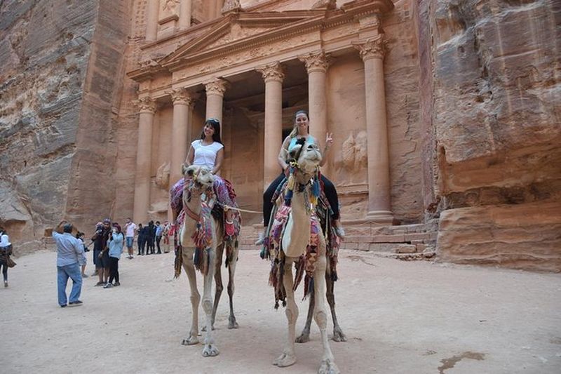 Excursion de 2 jours à Petra, Wadi Rum et à la Mer Morte depuis Amman