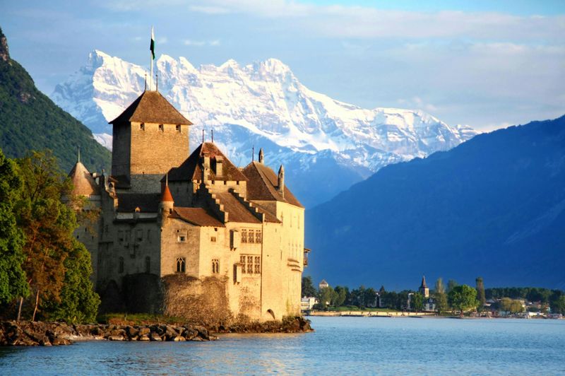 Chaplin, Montreux et le château de Chillon en hiver