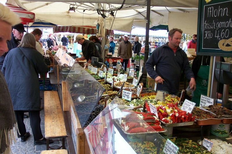 Visite gastronomique bavaroise au Viktualienmarkt Munich
