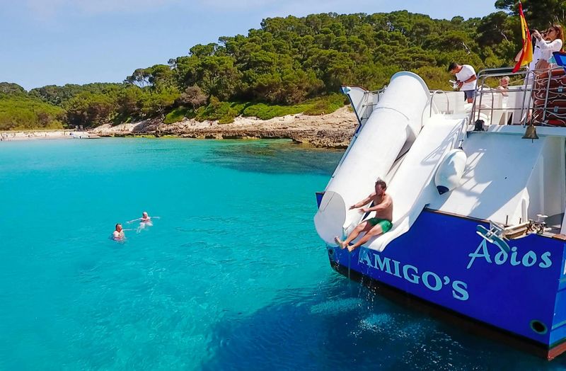 Bateau navette Amigos Boat depuis Cala'n Bosch vers Cala Galdana