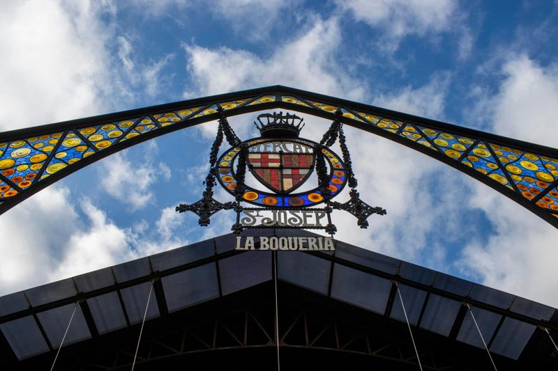Visite guidée gastronomie, vin et histoire avec visite du marché de la Boqueria