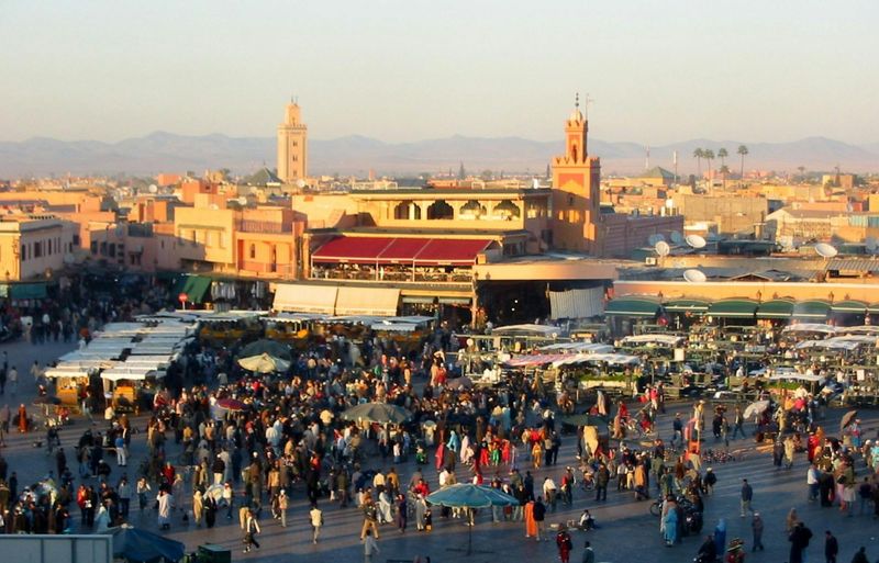 Visite guidée de la ville de Marrakech avec la place Jemaa El-Fna et le repas le midi