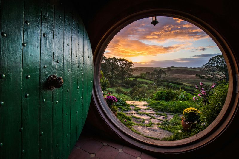 Visite privée des grottes d'Auckland Waitomo et du plateau de tournage de Hobbiton