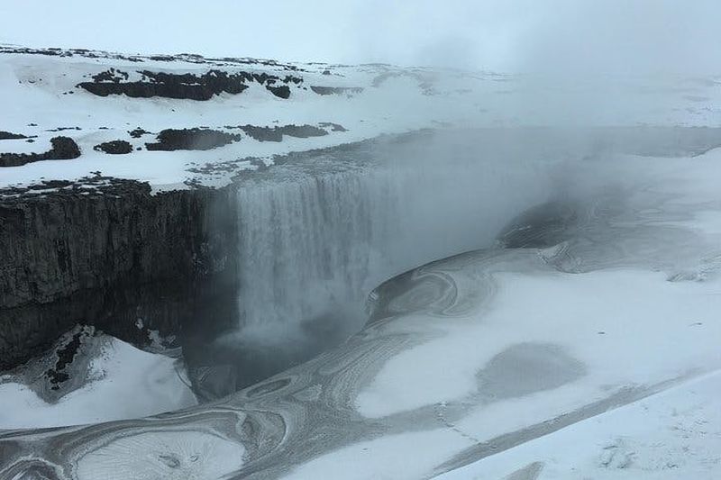 Lac Myvatn, Dettifoss, Selfoss, Godafoss, bains naturels, et plus encore.