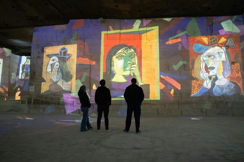 L'expérience artistique immersive des Carrières des Lumières