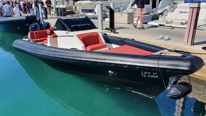 Billet Location de bateau - Technohull Sea DNA 999 (Semi-rigid)