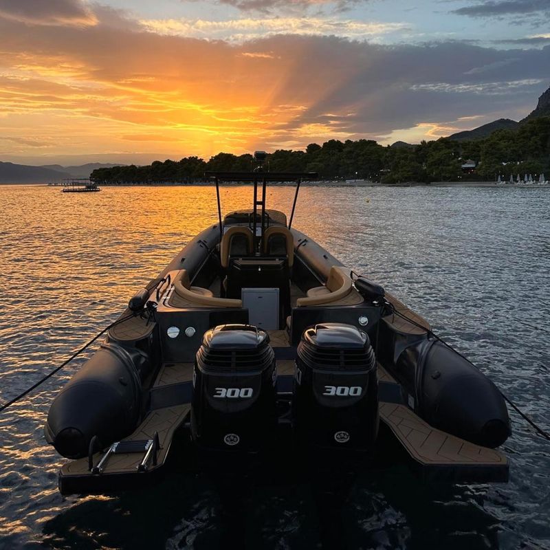 Billet Location de bateau - Fost Matrix 32 (Semi-rigid)