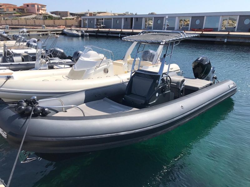 Billet Location de bateau - Sea Water Smeralda 250 (Semi-rigid)