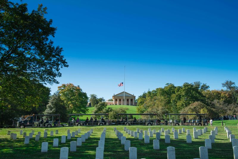 Cimetière national d'Arlington : visite guidée en trolley (Hop-on Hop-off)