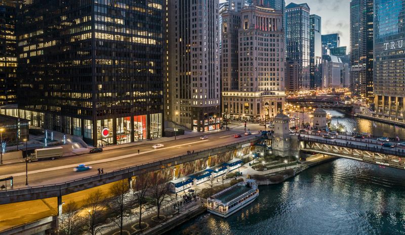 Centre d'architecture de Chicago + Skydeck Chicago + Flyover Chicago