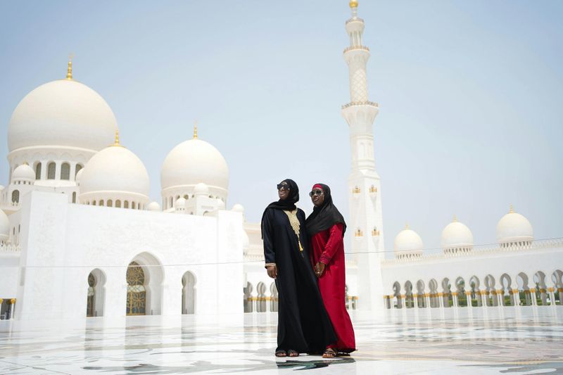 Grande mosquée, palais royal et tour Etihad : Visite guidée d'Abu Dhabi