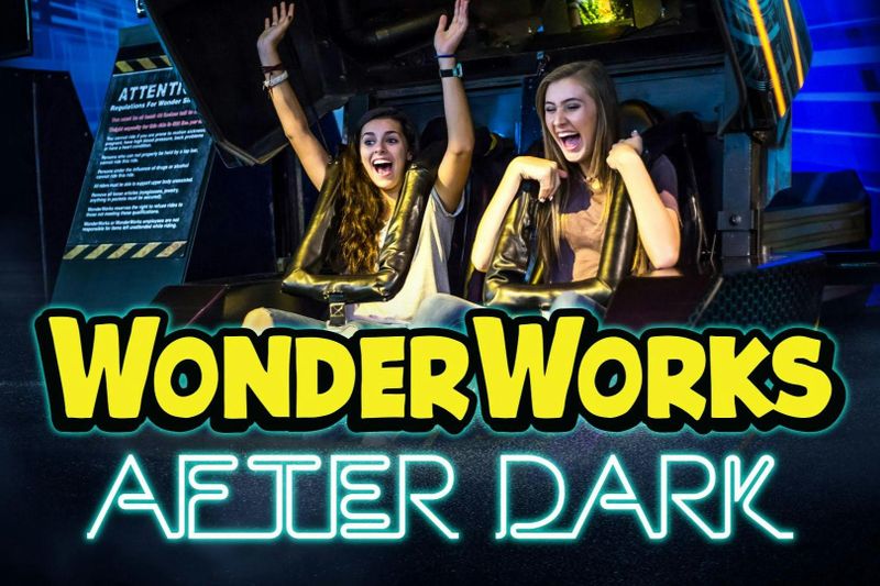 WonderWorks Orlando : Entrée dans la nuit