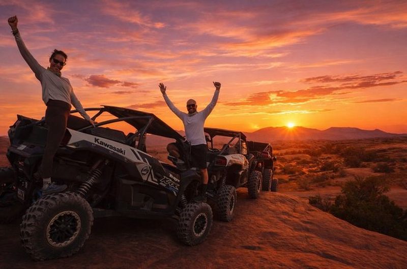 Billet MIEUX ! Hell's Revenge U-Drive 4X4 Tour à Moab +Dinosaur Tracks!