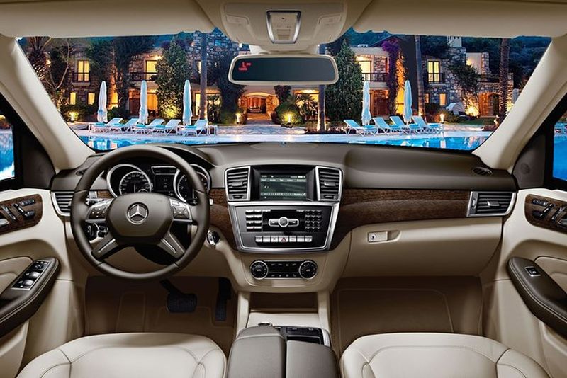 Transfert privé de l'aéroport d'Orlando-Sanford (SFB) à SeaWorld