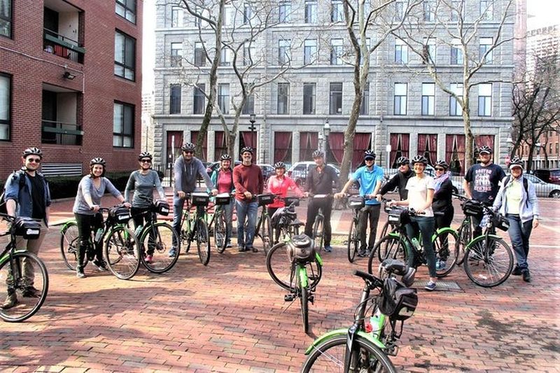 Excursion à vélo à Boston City View : histoire et monuments