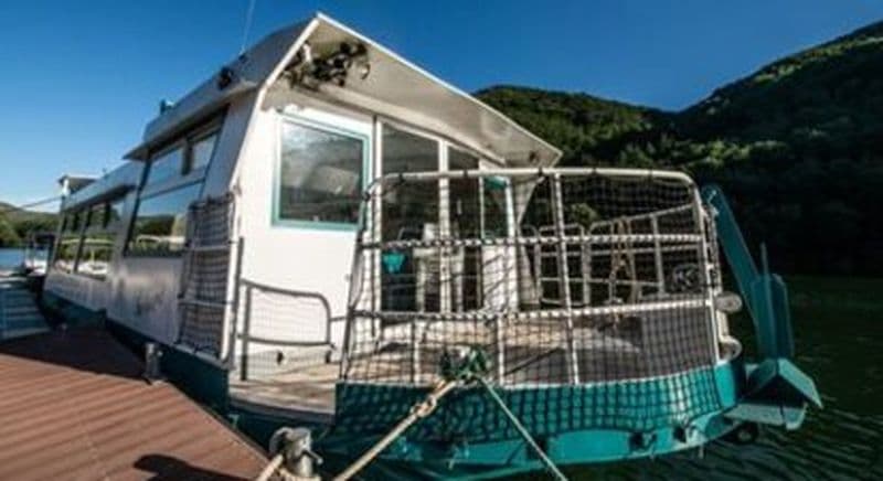 Billet Apéro balade en bateau à la cascade des Baumes sur le Tarn