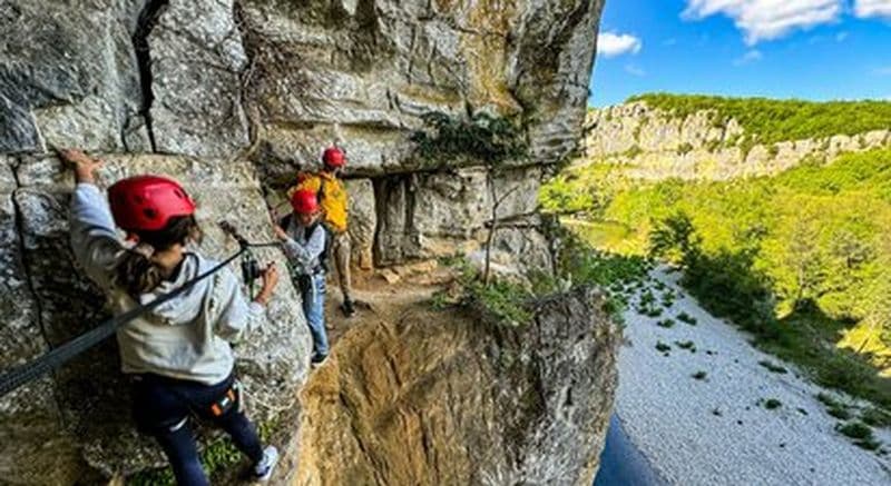 Billet Via-Corda et Canyoning à Chassezac