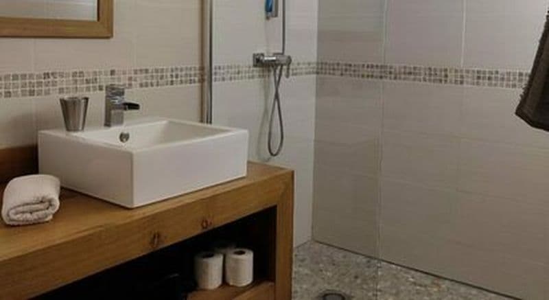 Billet Nuit en chambre d'hôtes à Ribaute près de Lézignan-Corbières