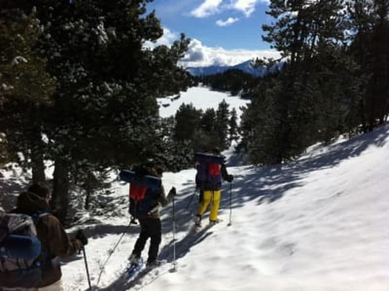 Billet Raquettes à Neige et Nuit en Igloo à Mont Louis, près de Font-Romeu