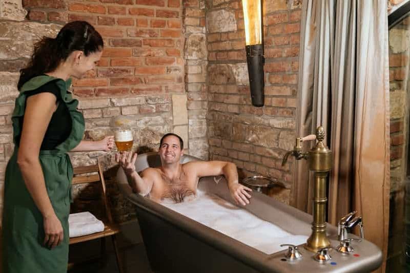 Billet Prague : Lázně Pramen. Bain au vin, à la bière et spa bien-être