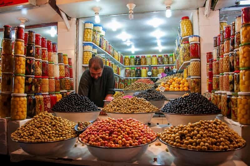 Billet Marrakech : Visite de la ville et déjeuner avec promenade à cheval dans l'Atlas