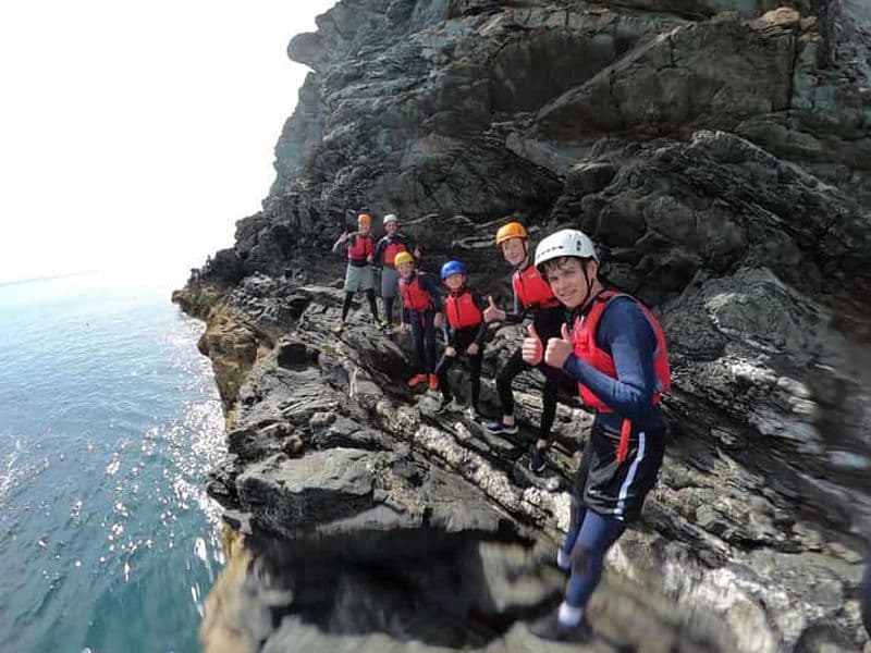 Billet Anglesey : Coasteering épique avec natation, escalade et sauts