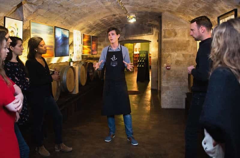 Billet Paris : Visite guidée des Caves du Louvre avec dégustation de vins