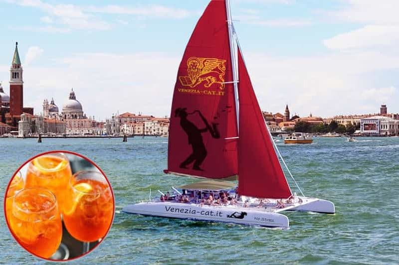 Billet Venise : Croisière en catamaran sur la lagune avec musique et boissons