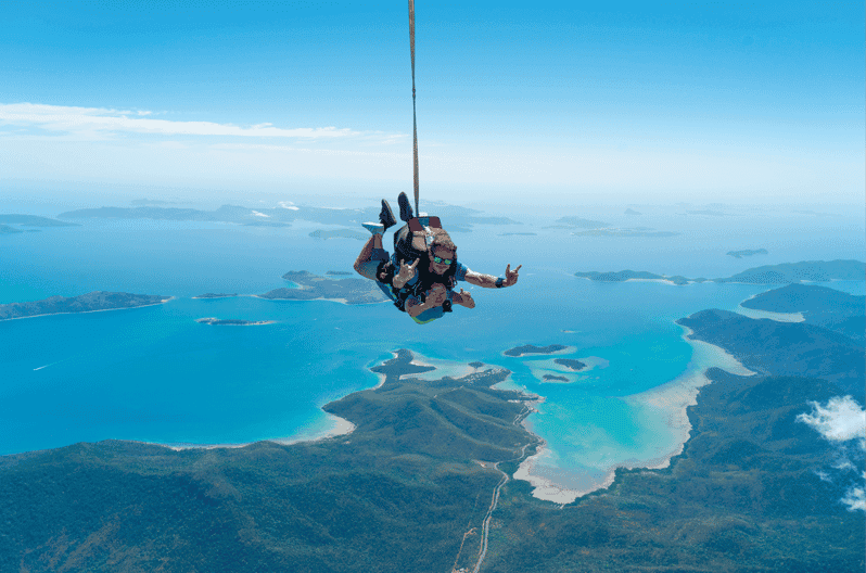Billet Airlie Beach : saut en parachute tandem au-dessus des Whitsundays