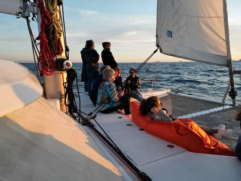 Billet Vermouth en catamaran : Une expérience gastronomique à Barcelone