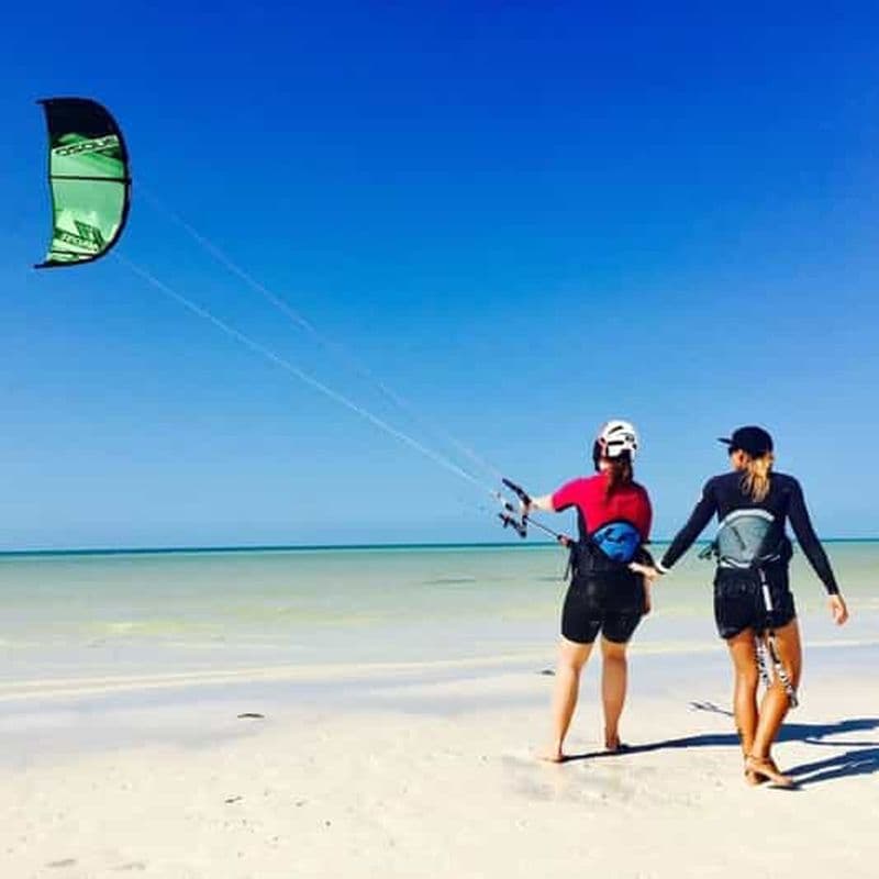 Billet Holbox : Cours privé de kitesurf (6 heures)