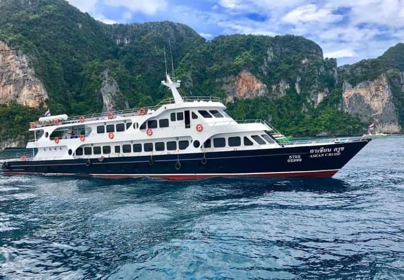 Billet Phuket : transfert aller simple en ferry vers/depuis Koh Phi Phi