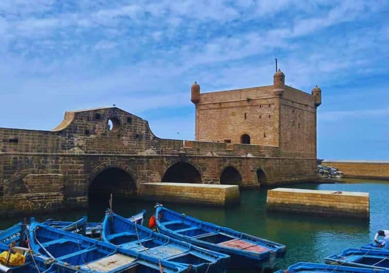 Marrakech : visite guidée d'Essaouira et de Sekkala avec déjeuner