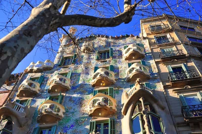 Billet Visite en priorité de la Casa Batlló avec supplément pour la Sagrada Família