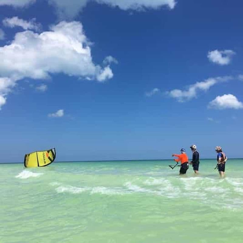 Billet Holbox : Cours privé de kitesurf (9 heures)