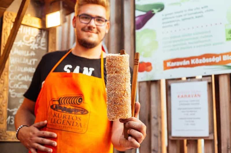 Billet Budapest : visite gastronomique privée – 10 dégustations avec des locaux