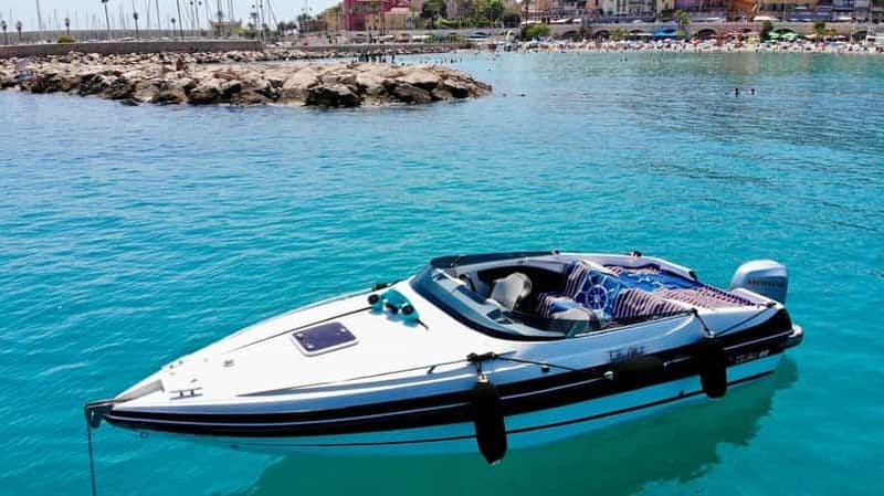 Billet Menton : Location de bateau avec skipper