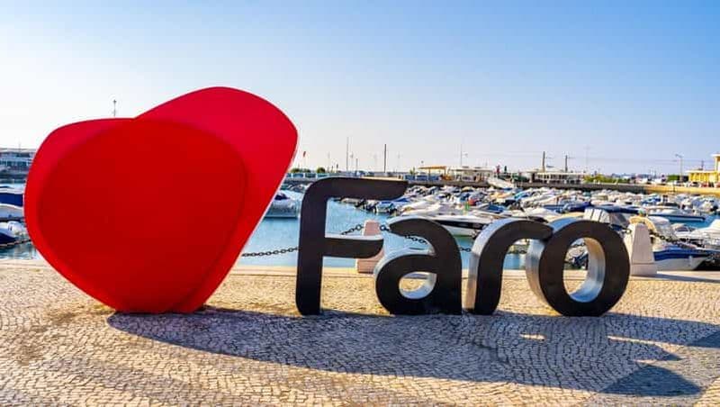 Billet Aéroport de Faro : Transfert privé vers Carvoeiro/Silves/Lagoa