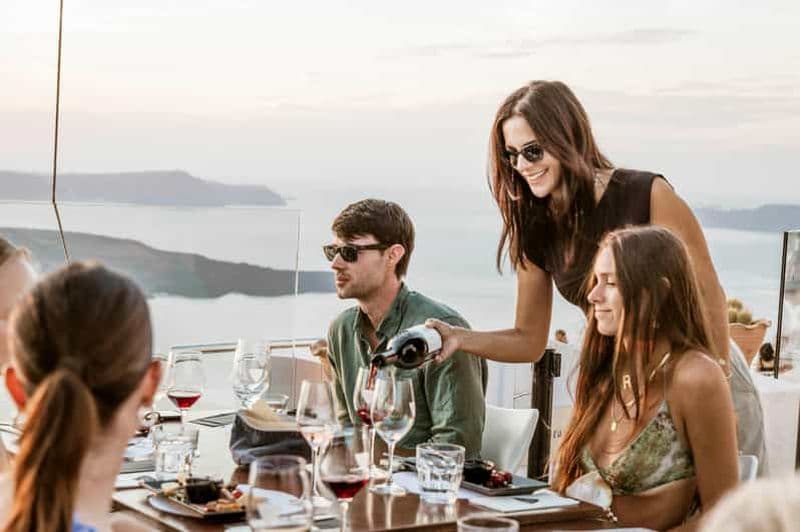 Billet Santorin : Visite de dégustation de vins avec collations