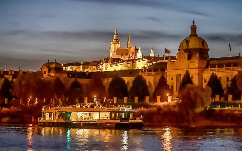 Billet Croisière touristique d'une heure, en journée ou en soirée, sur la Vltava