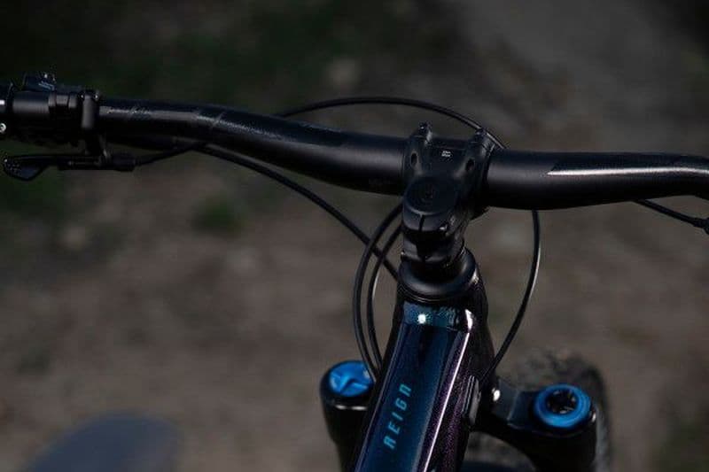 Billet Location de vélos chez SPORT 2000 MONKEY RIDERS, TIGNES LE LAC