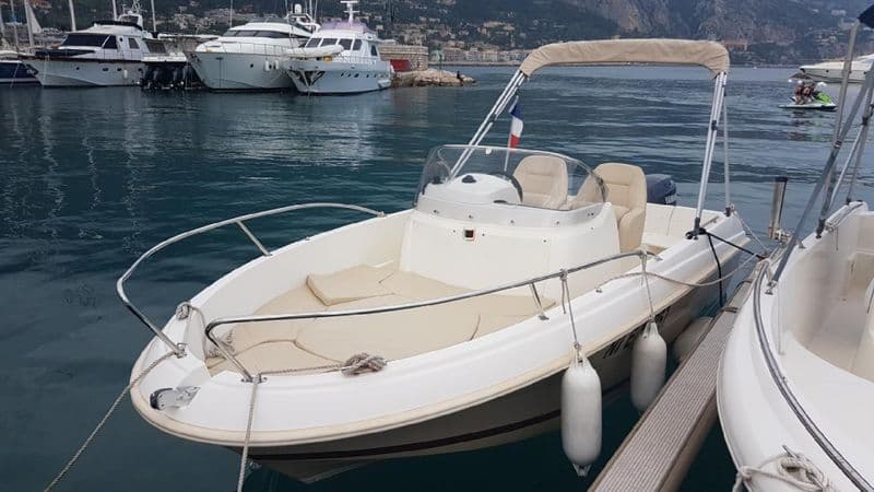 Billet Location de bateau - Jeanneau Cap Camarat 555 Style (Motorboat)