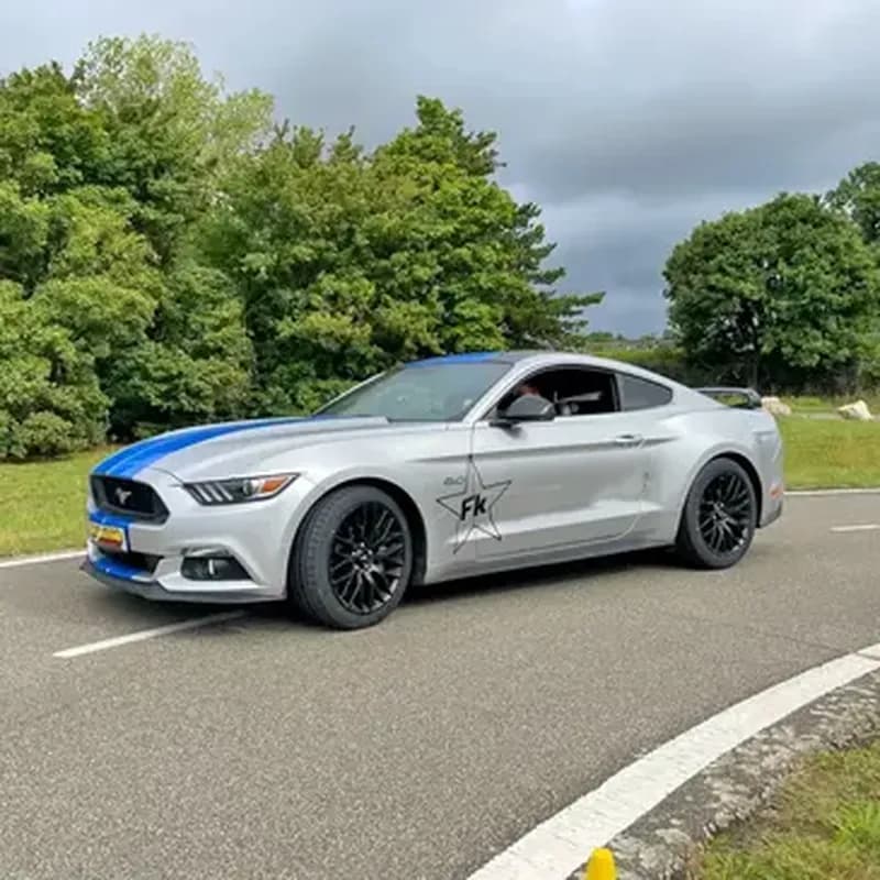 Billet Stage Enfant en Ford Mustang à Brissac