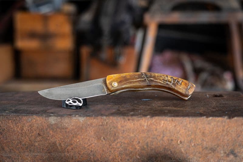 Billet Fabriquez votre couteau pliant sur un jour