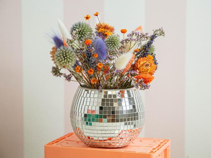 Billet Composez une boule disco fleurie autour d’un goûter